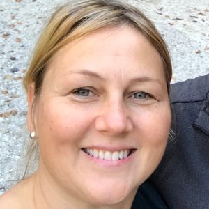 Meet your Posher, Posh